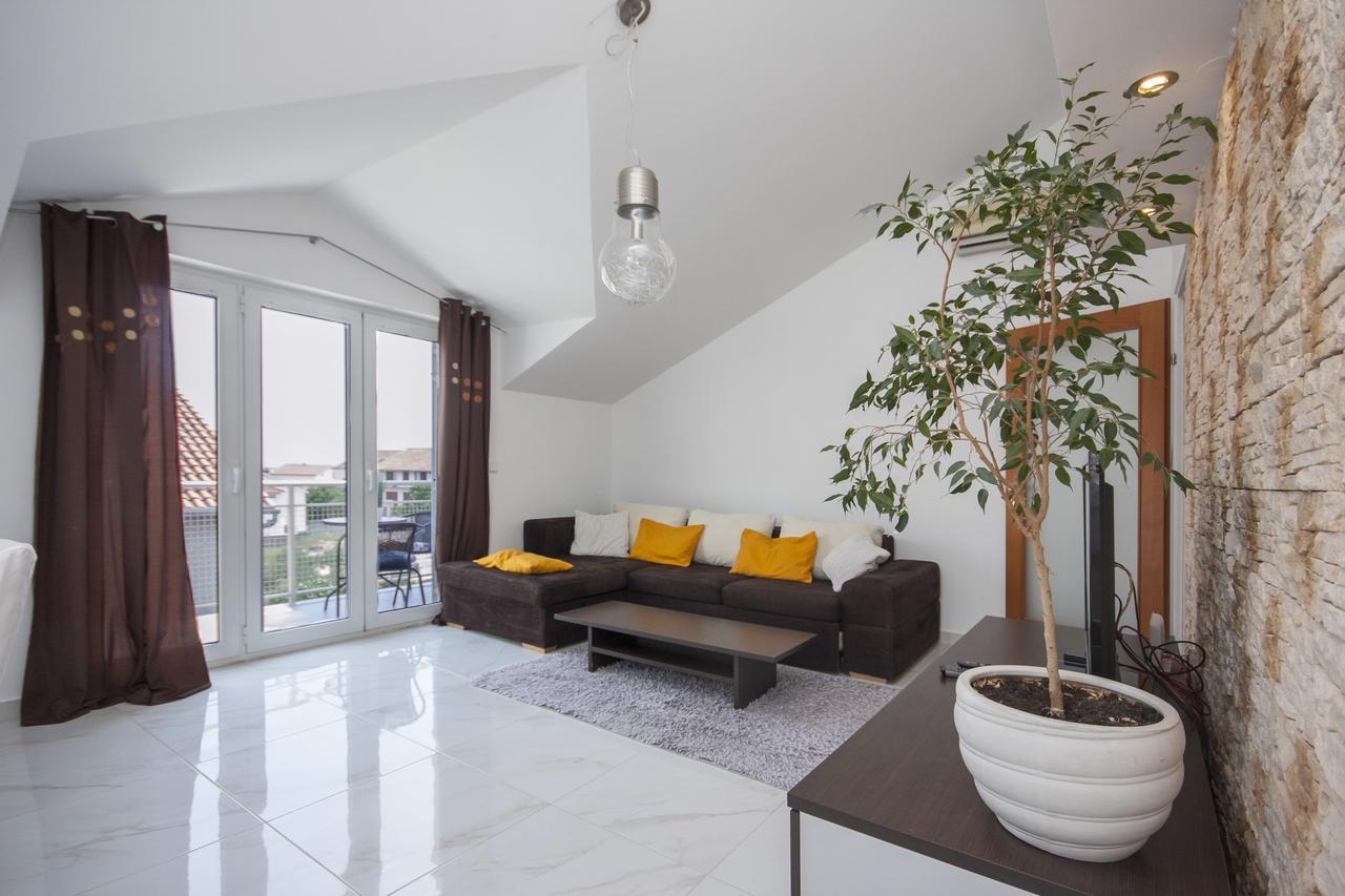 Deluxe Apartment Toni Vodice Exterior foto